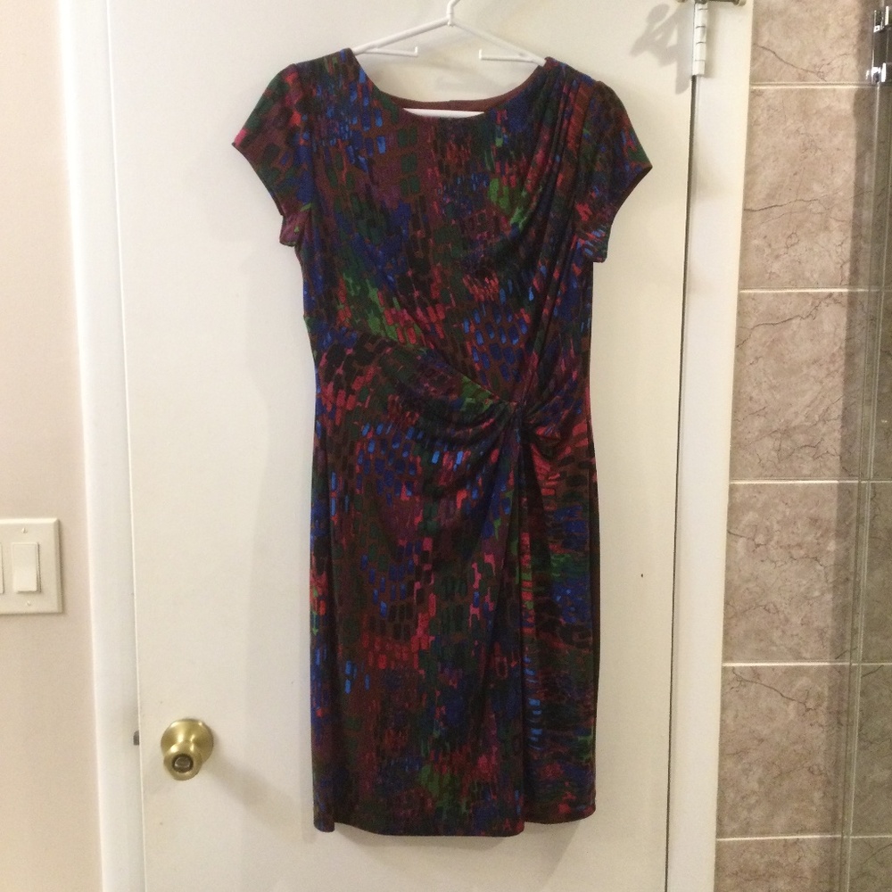 Ellen Tracy  Flattering  Front  Twist  Jersey Dress 8 Geometric Abstract Print